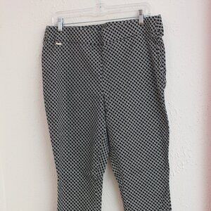 #477 The Limited Exact Stretch Black White Patterned Dress Pants Size 14W